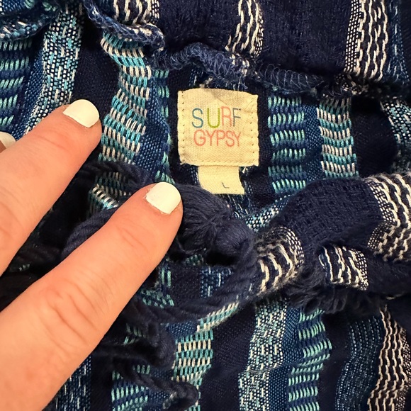 Surf Gypsy super cute cover up shorts! Size large. NWOT - Picture 3 of 5